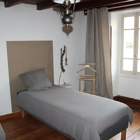 Bed & Breakfast Oasis De Compostelle Lauzerte