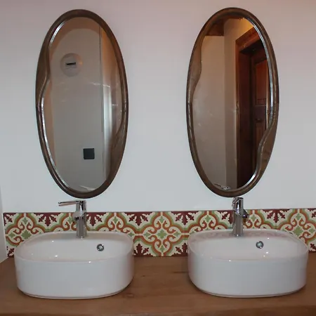 Bed & Breakfast Oasis De Compostelle *